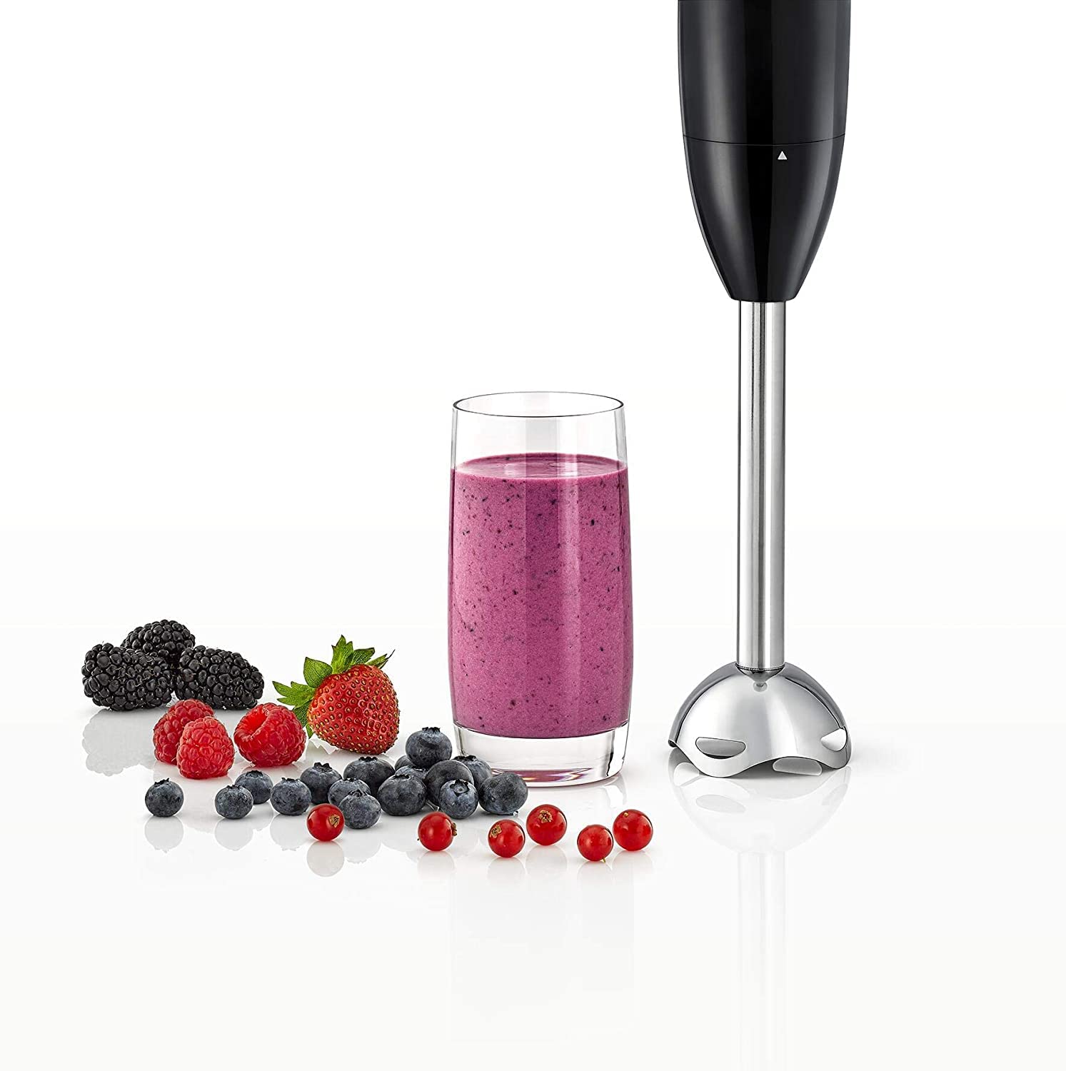 BLACK+DECKER 600W Hand Blender With Chopper Chopping Bowl, Stainless Steel Blades, 500ml Beaker خلاط يدوي 600 واط من بلاك اند ديكر مع وعاء تقطيع وشفرات من الستانلس ستيل BLACK+DECKER 600W Hand Blender With Chopper Chopping Bowl, Stainless Steel Blades, 500ml Beaker خلاط يدوي 600 واط من بلاك اند ديكر مع وعاء تقطيع وشفرات من الستانلس ستيل